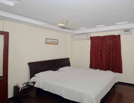 Lawson Bay Bedroom