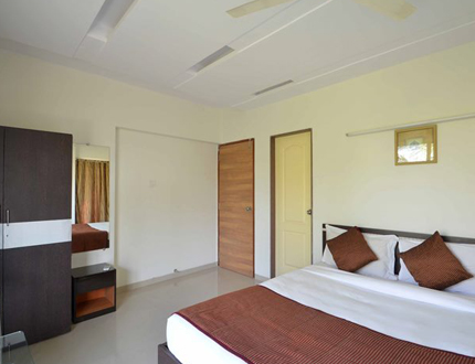 Master Bedroom | serviced apartments in Mumbai